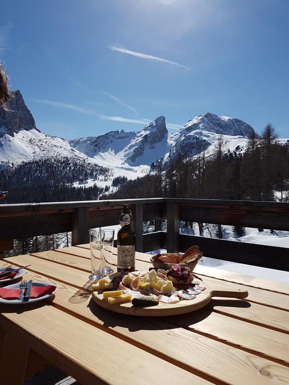 Hôtel Malga Giau à San Vito di Cadore Extérieur photo